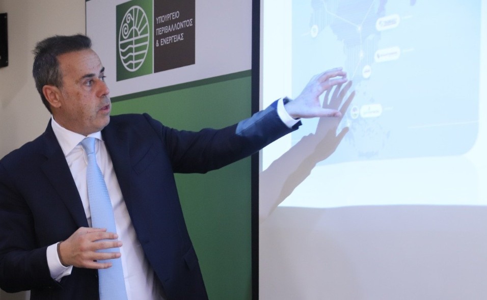 Σταύρος Παπασταύρου