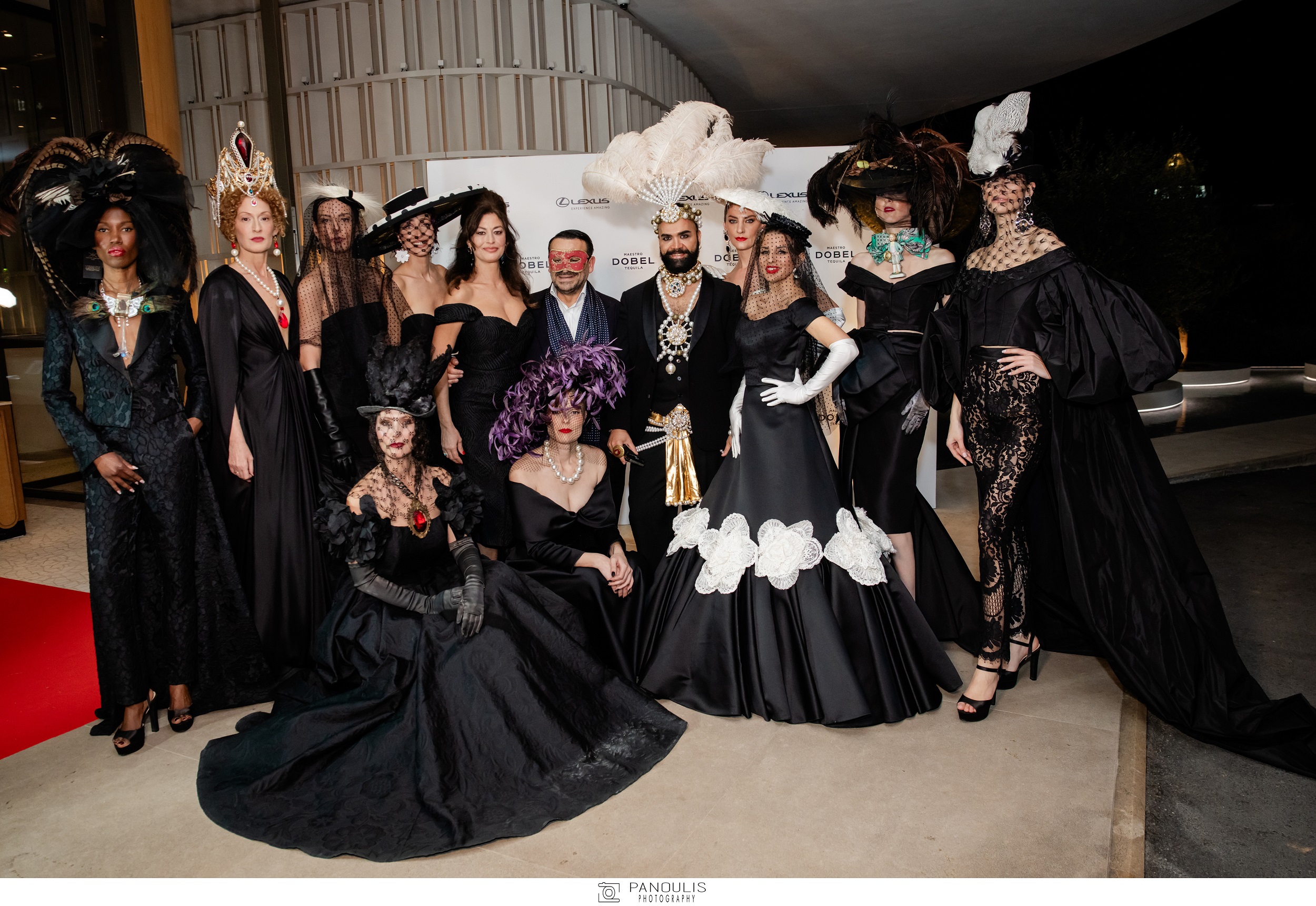 Μια ομαδική φωτό στο φινάλε του σώου