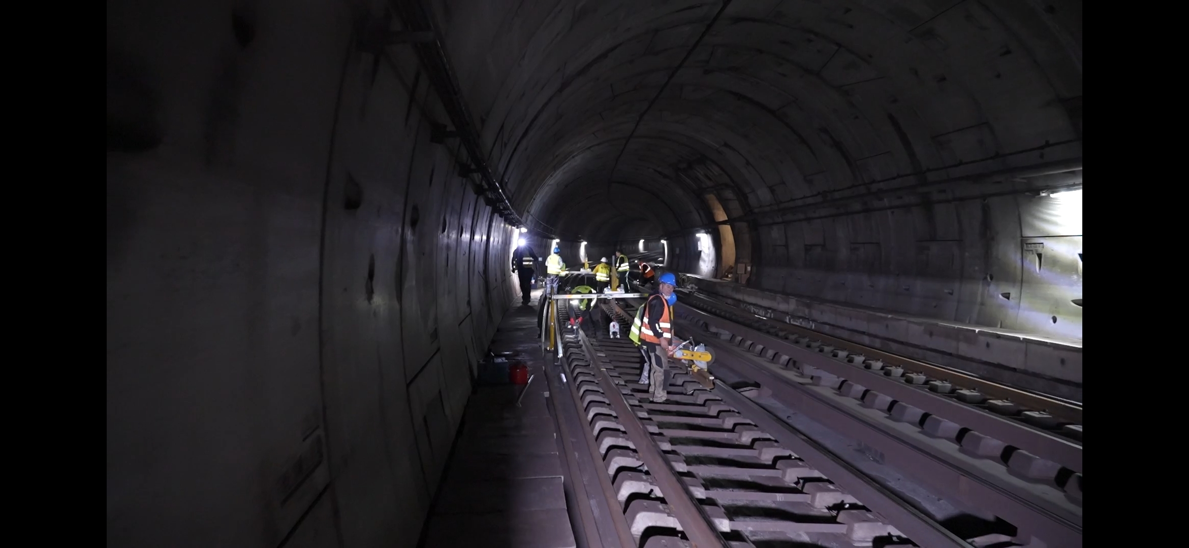 Εργασίες αντικατάστασης σιδηροτροχιών