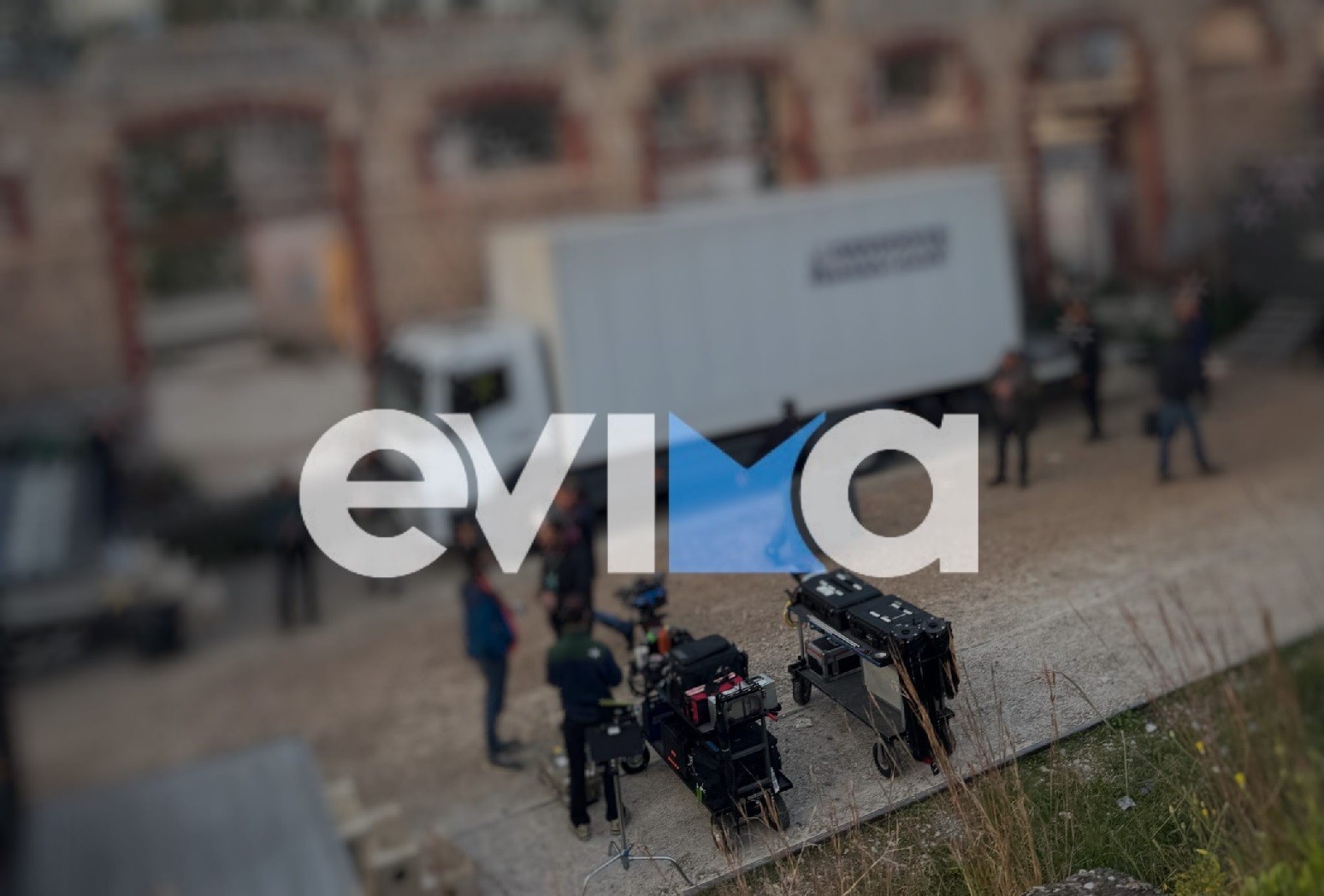 Ο Μπραντ Πιτ στη Χαλκίδα / Photo: evima.gr