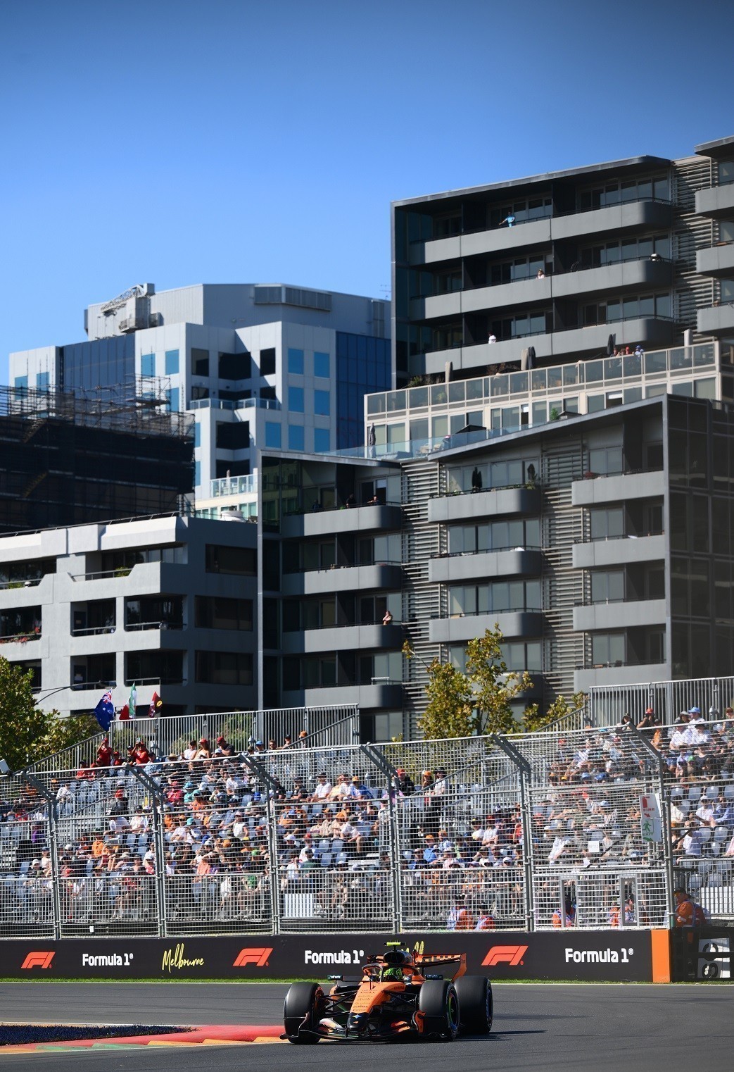 F1 Αυστραλία: Ταχύτεροι οι Λεκλέρκ – Πιάστρι στα ελεύθερα