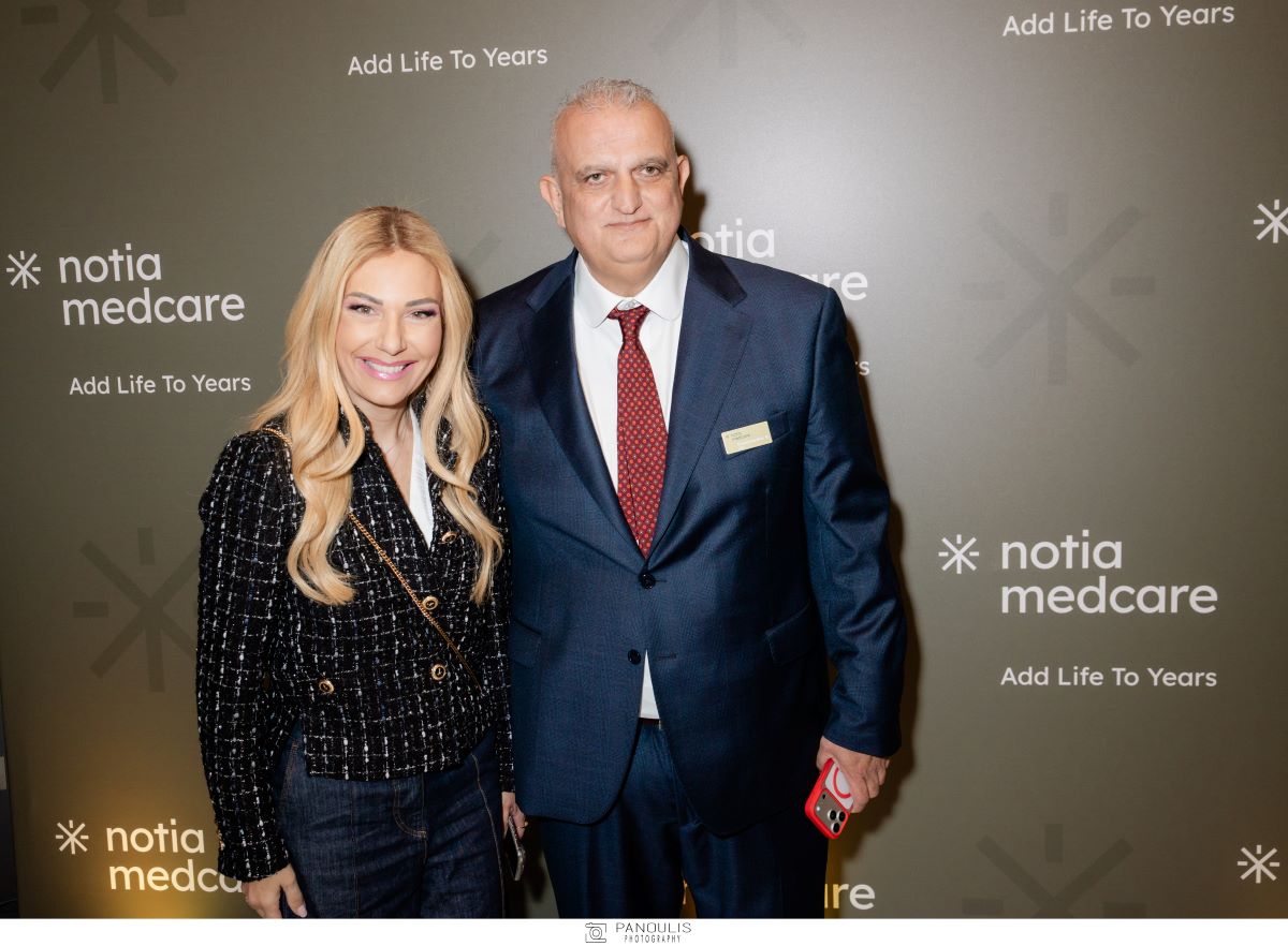 Τίνα Μεσσαροπούλου, Κωνσταντίνος Τζουτζουράκης