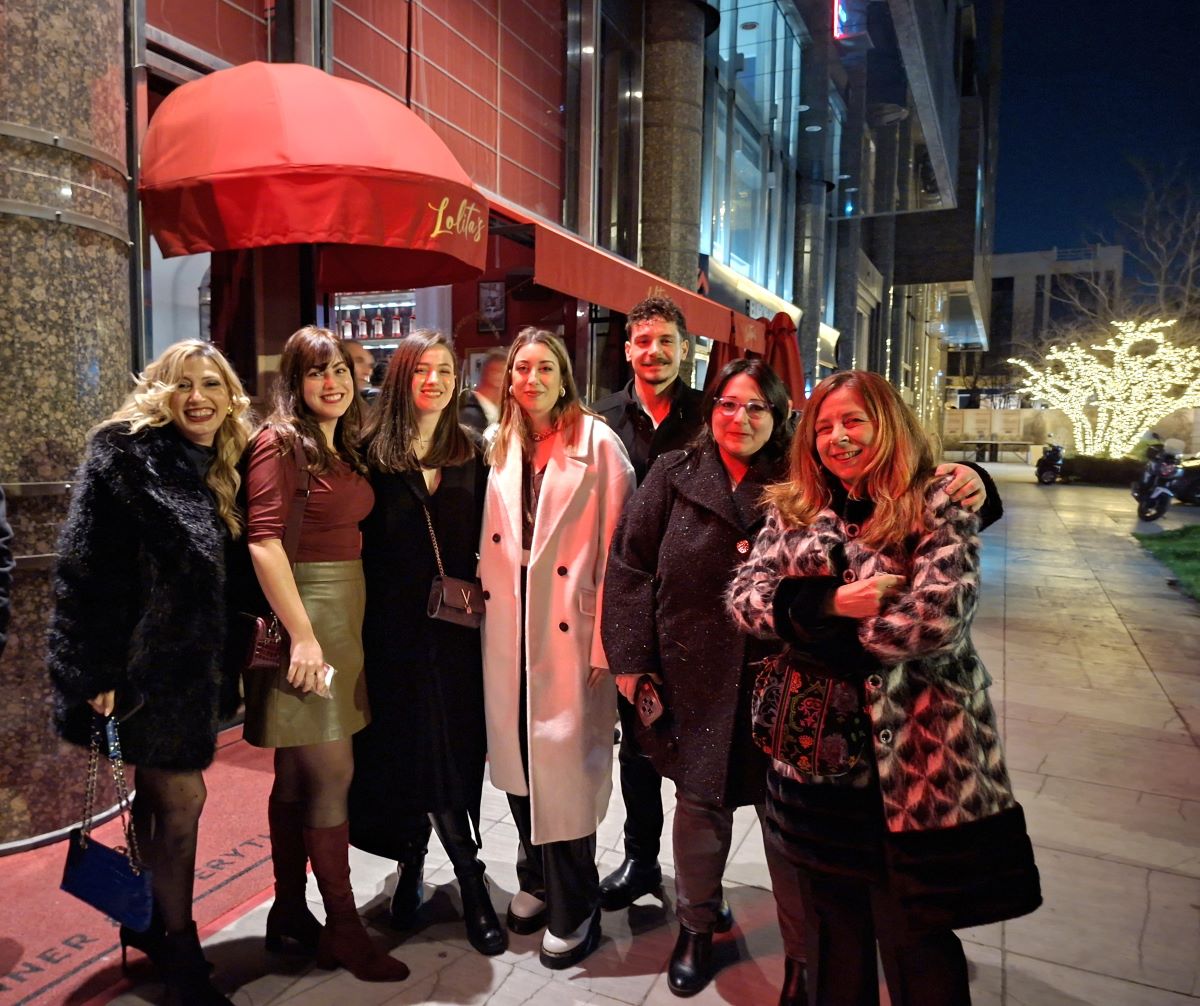 Βίκυ Καραγιαννάκη, Χριστίνα Παπαγιάννη, Αννα Μαρία Μακρή, Νίκη Καξερή, Χάρης Μπιτζανάκης, Ράνια Παπαδοπούλου, Αννα Διανά