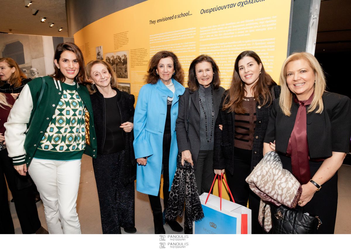 Αναστασία Καίσαρη, Νέλλυ Δόξα, Σόφη Μπουλινάκη, Μάϋρα Τσαβλίρη, Αλεξάνδρα Τσαβλίρη, Αλίκη Κελαϊδή-Χατζοπούλου