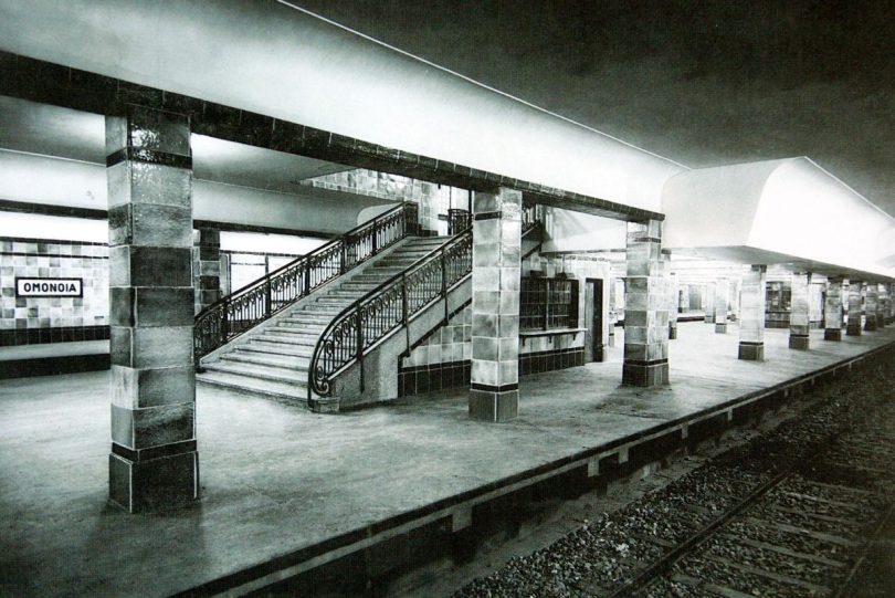 Το μεγάλο κλιμακοστάσιο του σταθμού (Αρχείο ΗΣΑΠ)