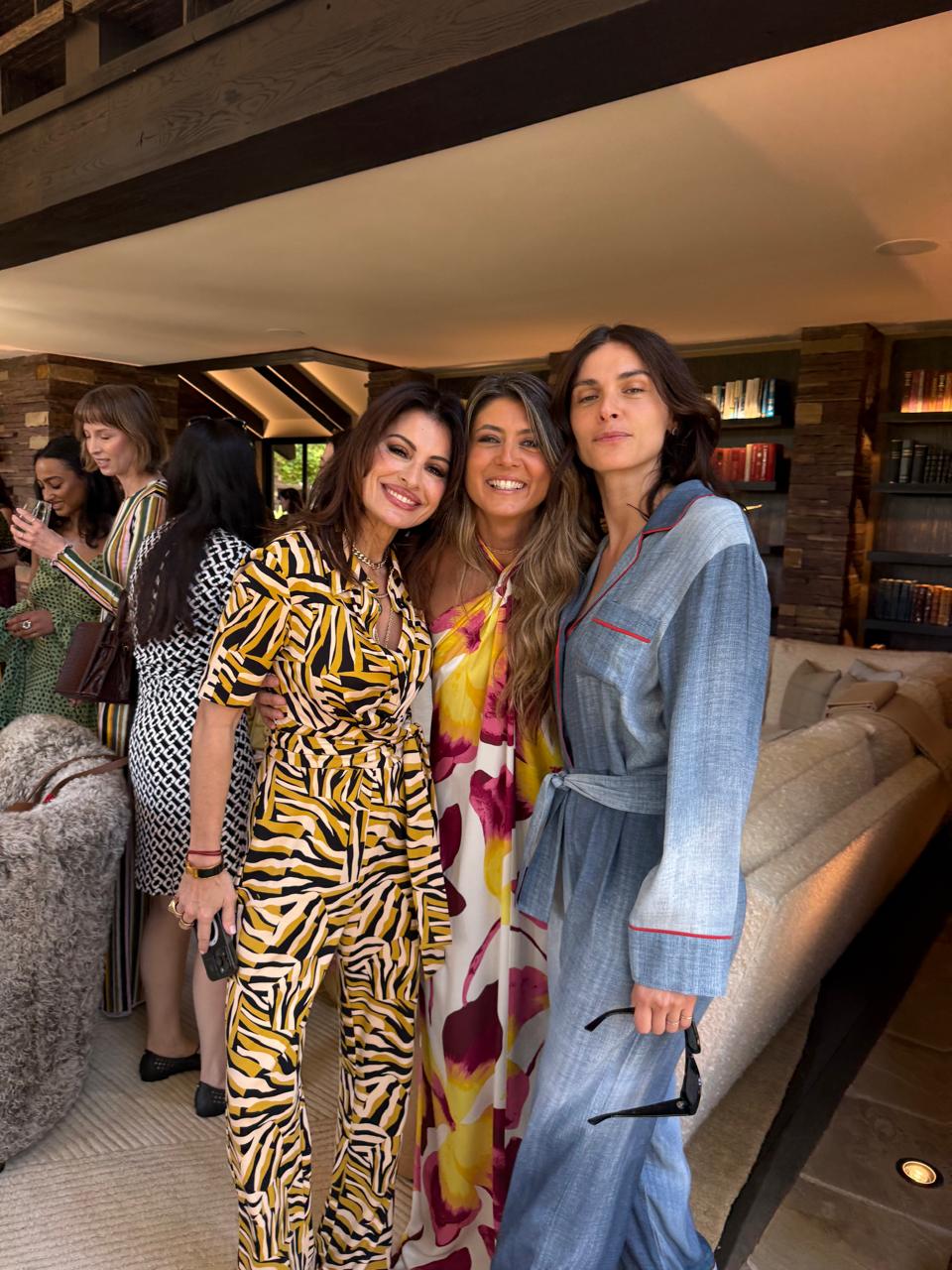 Victoria Bousis, Αντωνία Καρρά, Elisa Sednaoui