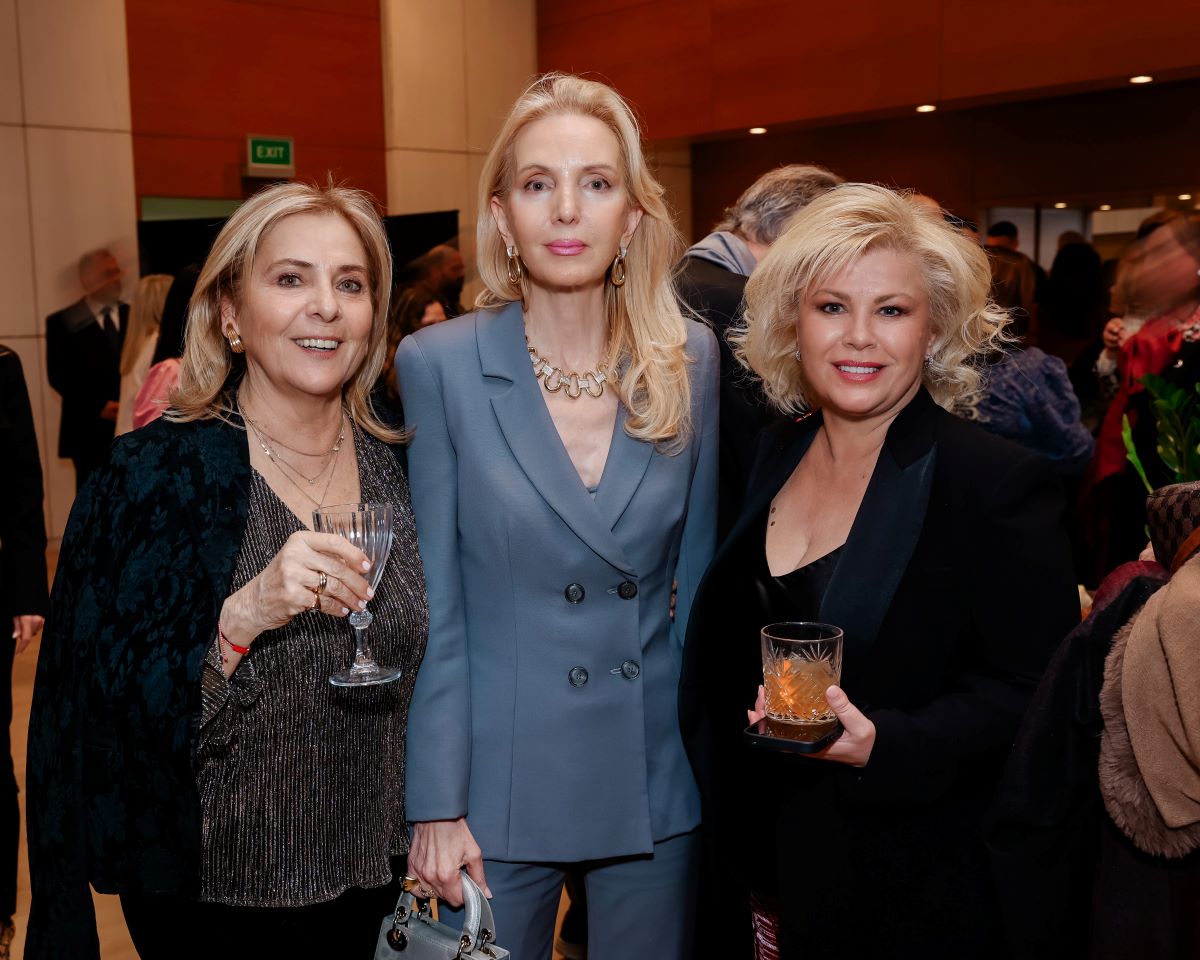 Ηβη Αζαρία, Ερση Τσακίρογλου, Δρ. Φώφη Καμποσιώρα