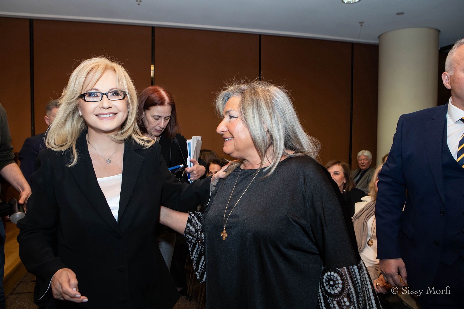 Εκεί και η Λουκίλα Καρρέρ