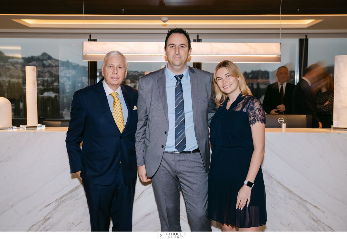 Νικόλαος Μακρόπουλος, Δημήτρης Λυμπέρης CEO AON RE Greece, Λαβίνια Μακροπούλου