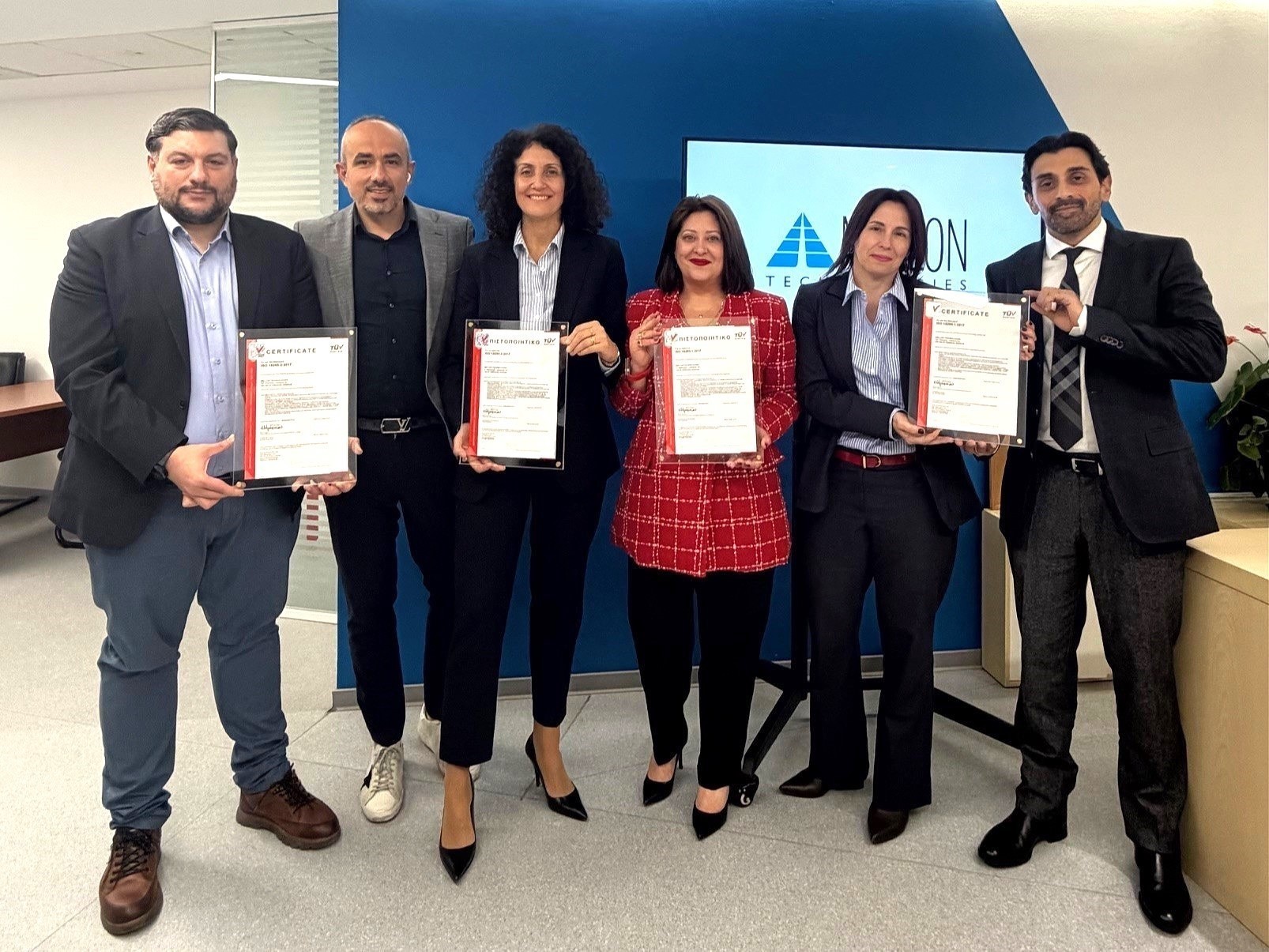 Στελέχη της Mellon Technologies, Νίκος Μαρινάκης, Group Contact Center Services Sales ManagerΝίκος Δικτάκης, CC Operations Manager
Μαρία Κοτσυφάκη, Group Director of Business Development
Νικόλ Λιανού, Group Compliance Manager
Μαρκέλλα Σιμούδη, Senior Operations Lead
Παύλος Χιχατζίδης, CC Operations Manager