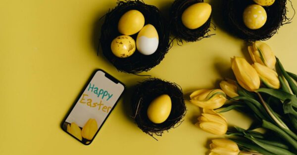 Smartphones, tablets και laptops για ένα Πάσχα αξέχαστο