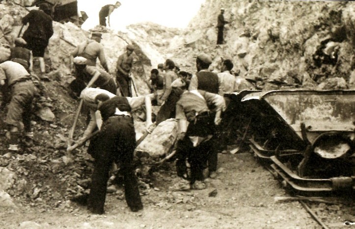 Εβραίοι εργάτες, Ιούνιος 1943