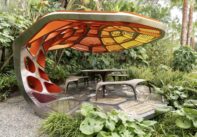 Με φουτουριστική και βιομορφική αισθητική το Περίπτερο της Ζάχα Χαντίντ