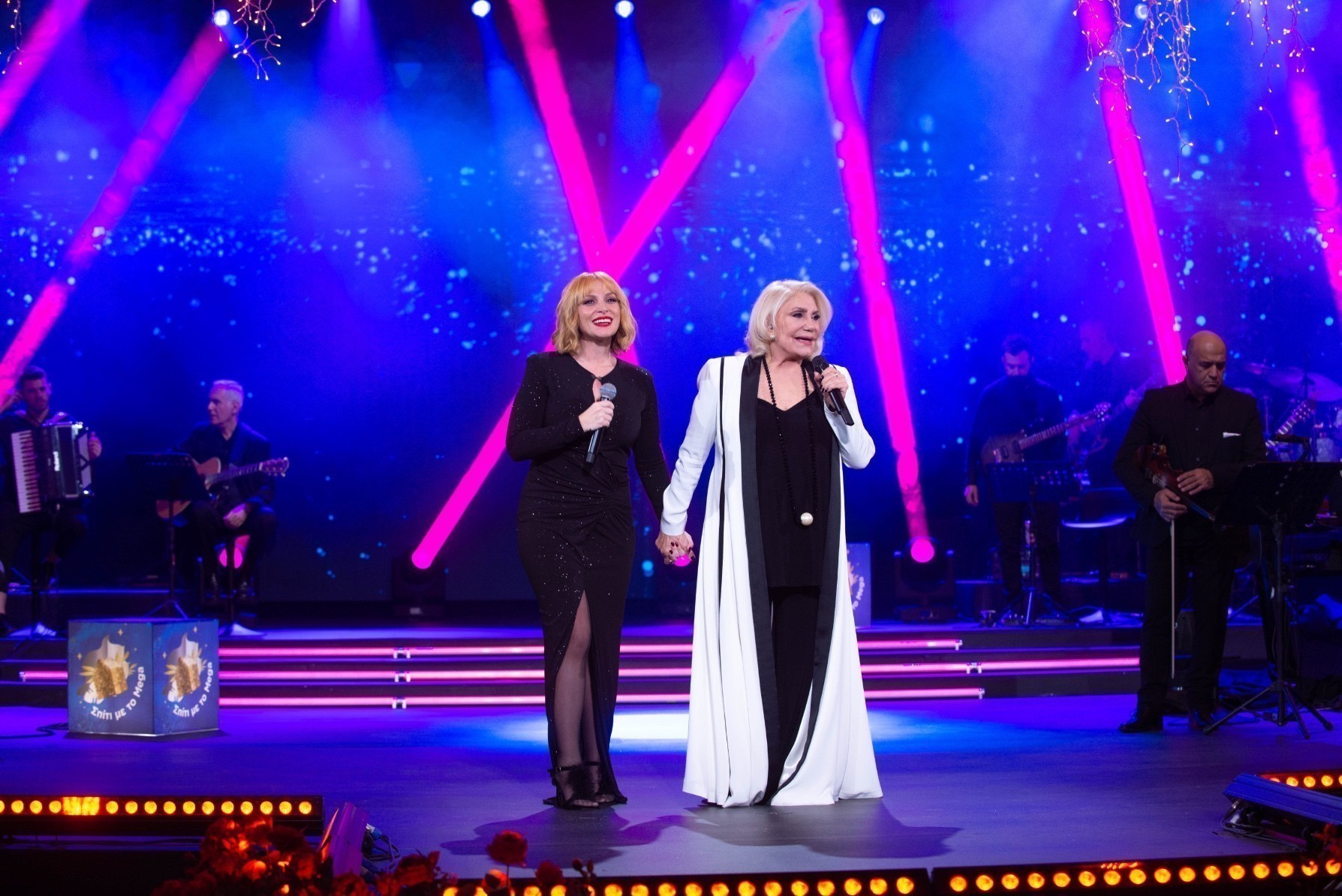 Ελεωνόρα Ζουγανέλη και Μαρινέλλα