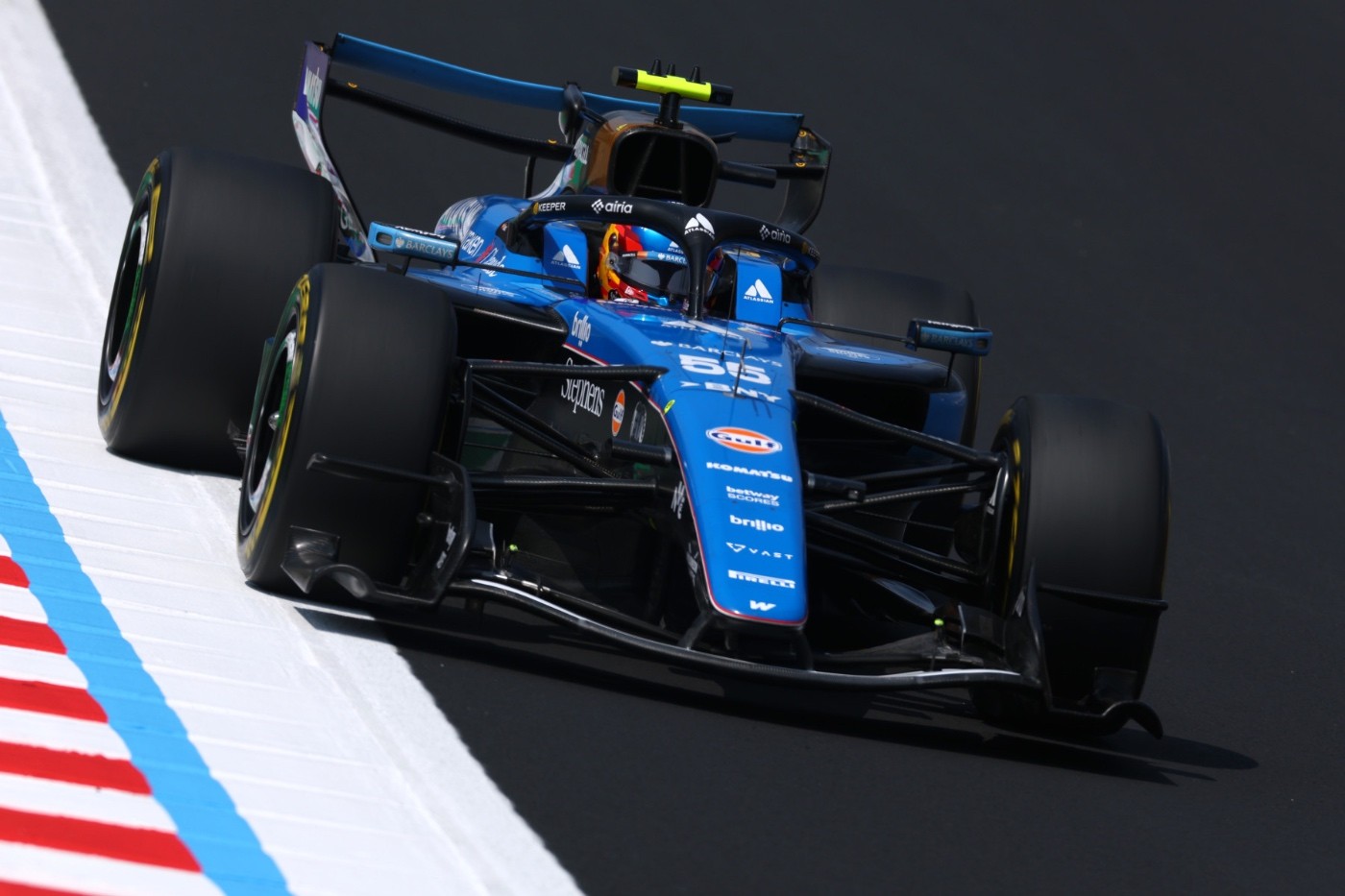 Κάρλος Σάινθ