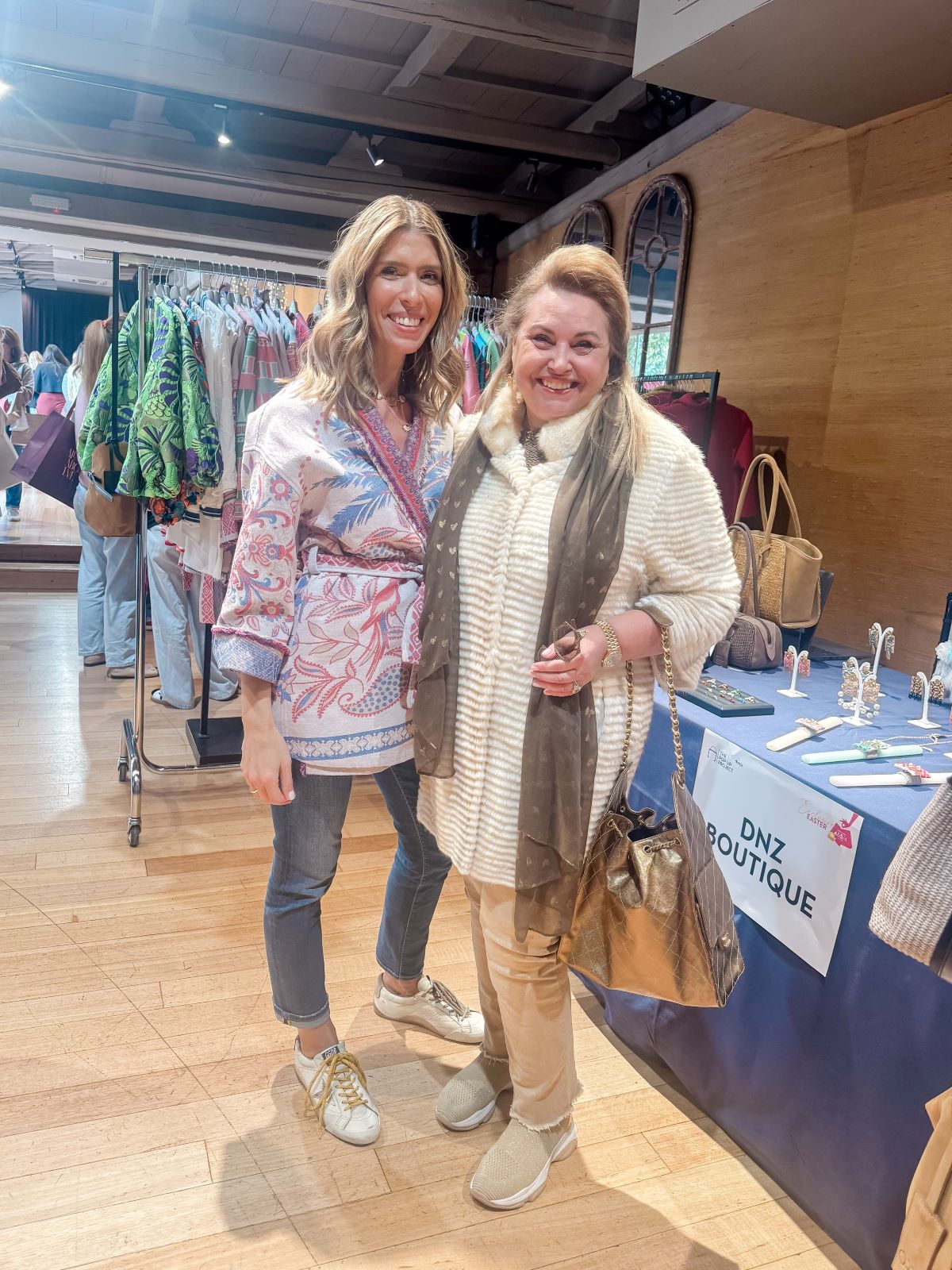 Ντενίζ Γιατρά, Ναλίτα Καρρέρ