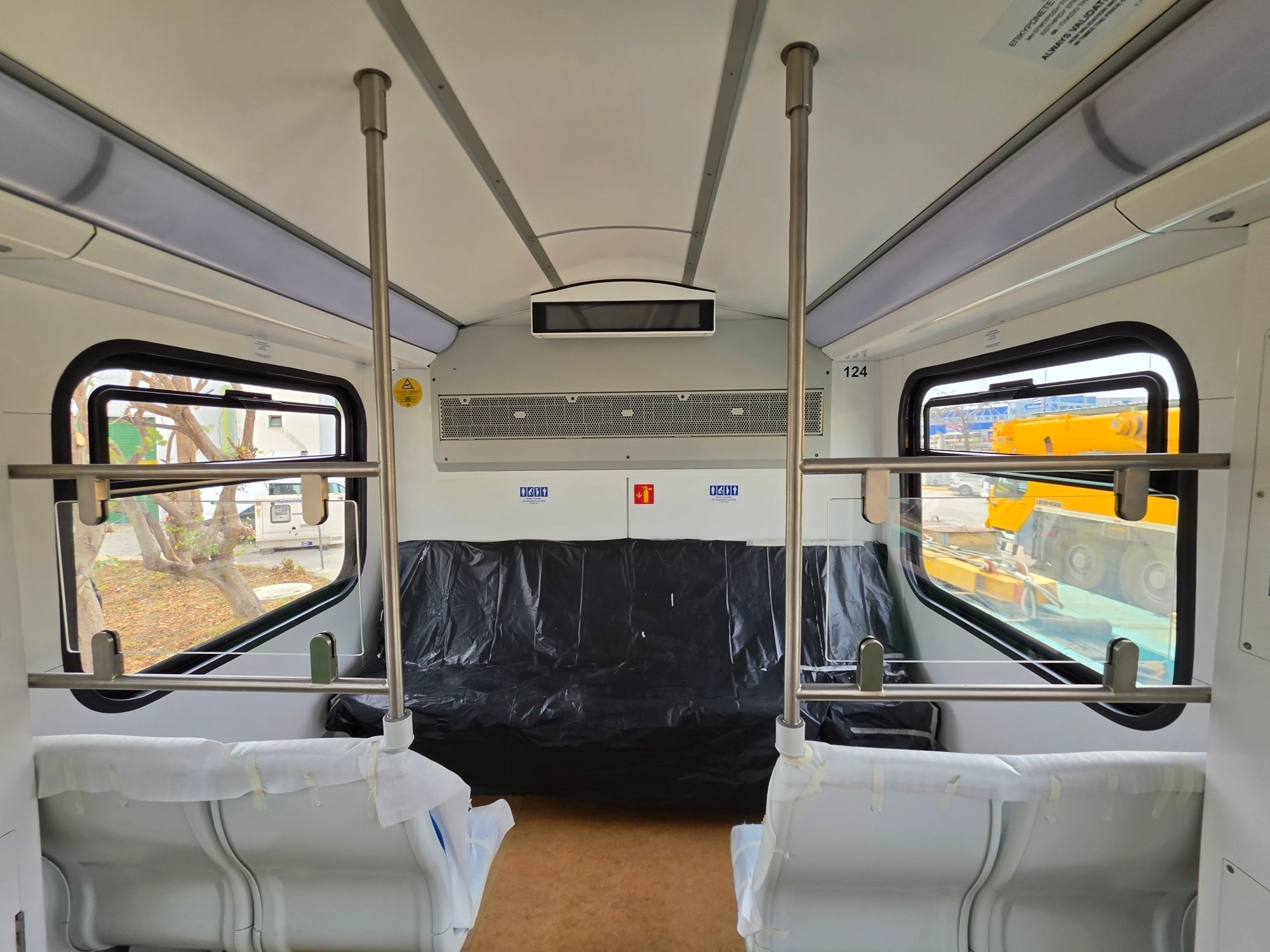 Άποψη από το εσωτερικό του βαγονιού