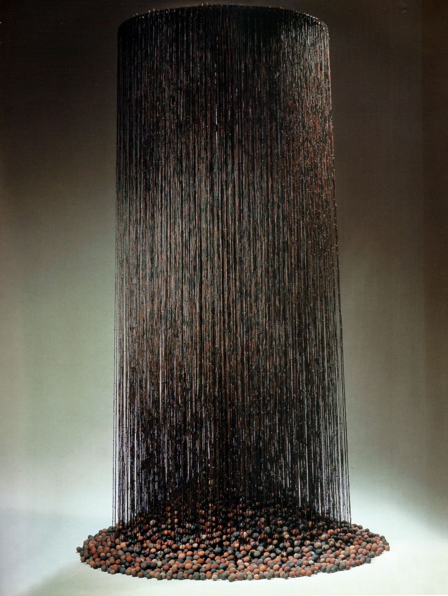 «Μετάβαση» (2000), πηλός