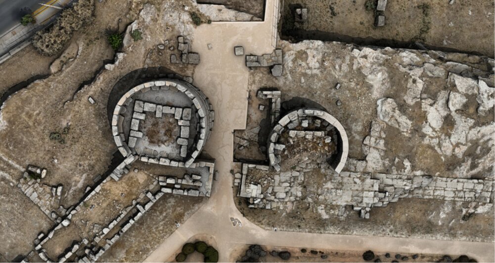 Άποψη της περιοχής της Ηετιώνειας Πύλης 