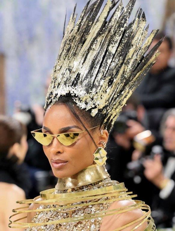 Η Ciara με μία εντυπωσιακή δημιουργία Celia Kritharioti Haute Couture