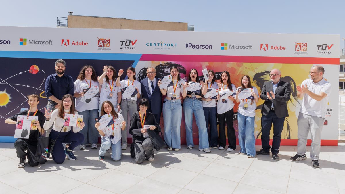 ACTA: Οι Πανελλήνιοι Πρωταθλητές Microsoft Office Specialist & Adobe ...