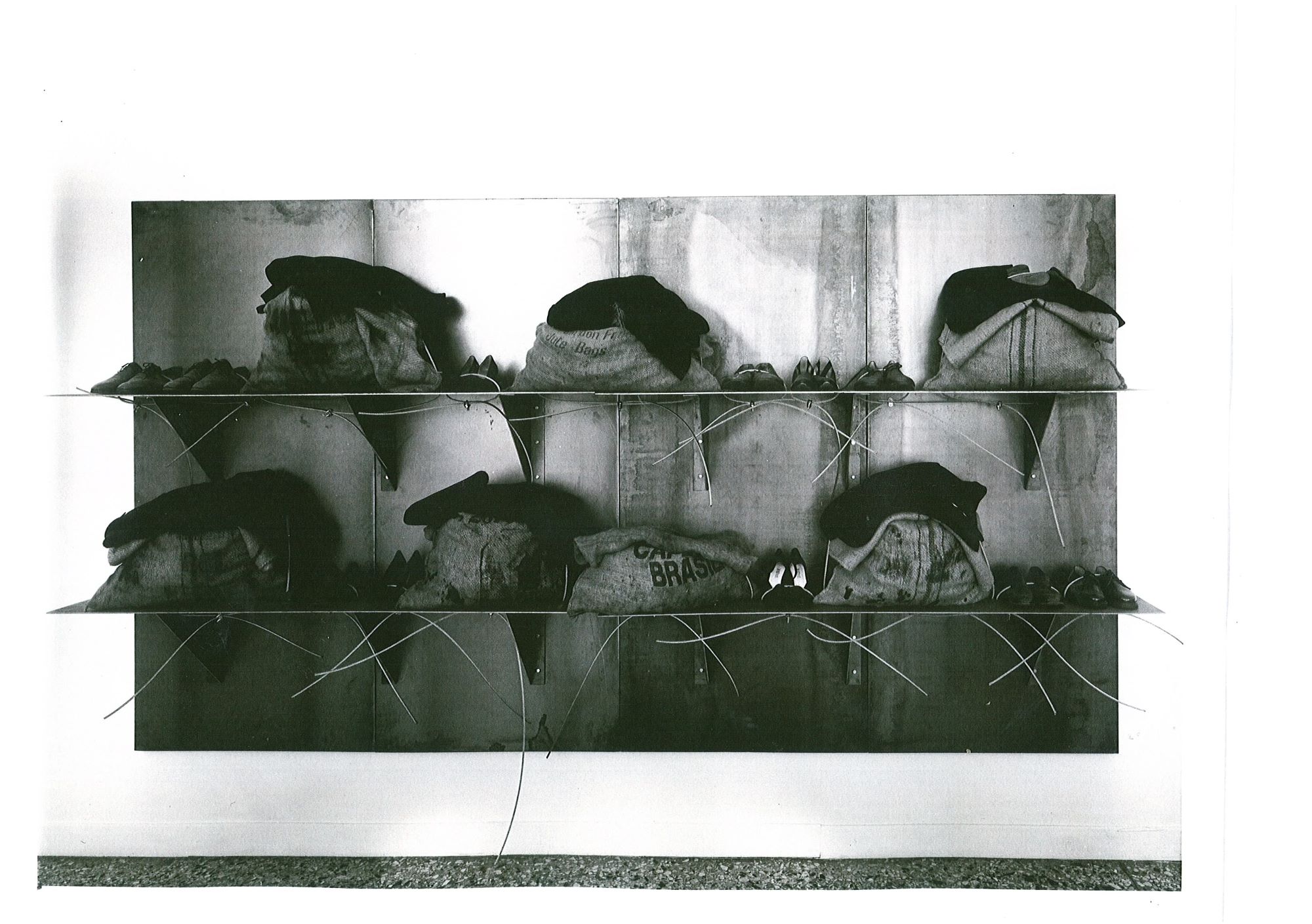 Γιάννης Κουνέλλης, Χωρίς τίτλο, 2000