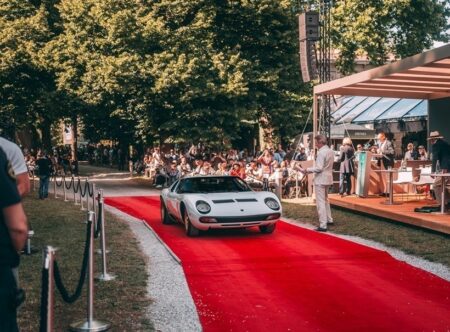 Η Lamborghini Miura βραβεύτηκε στη Villa d’Este