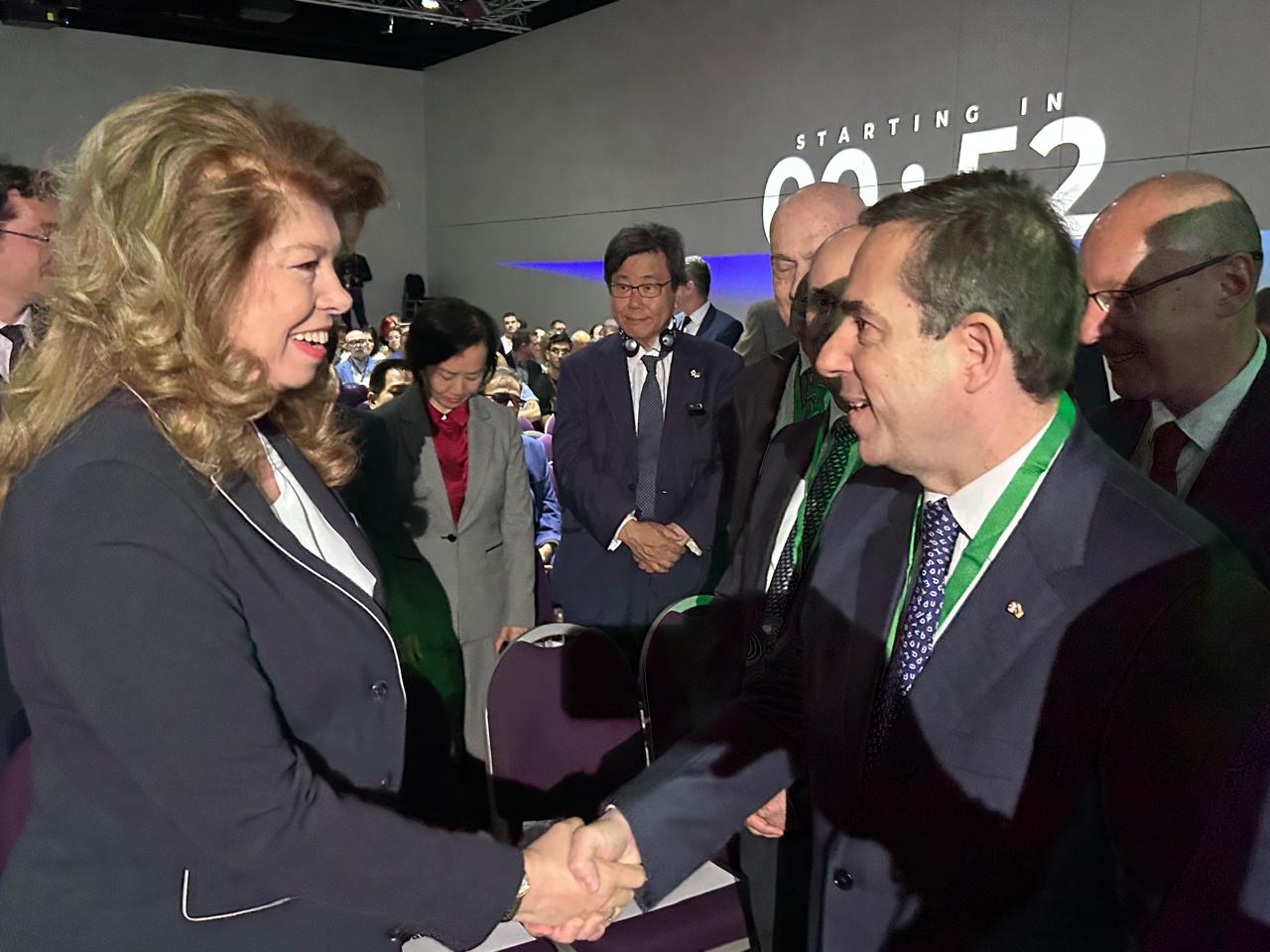 Ο Νότης Μηταράκης με την Ιλιάνα Γιότοβα,