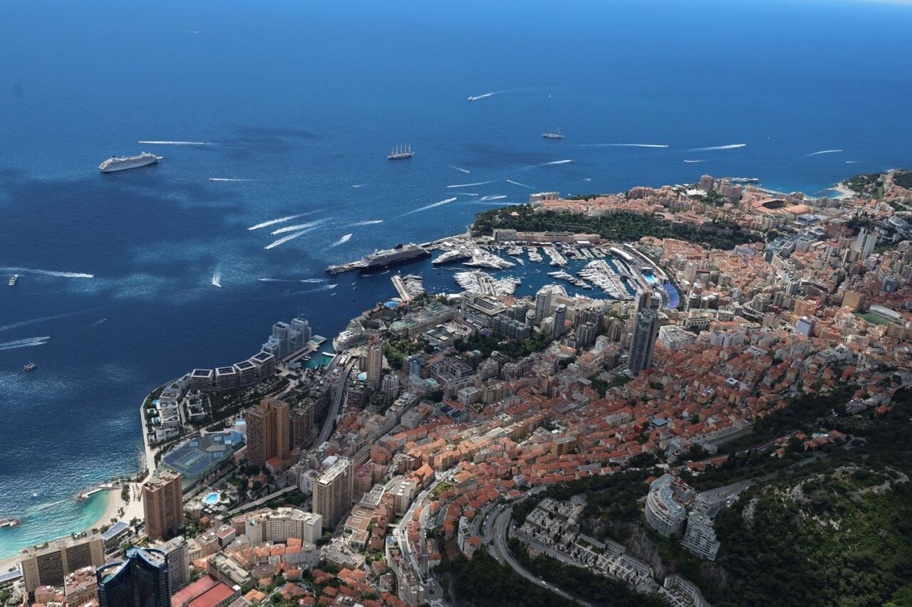 F1 Μονακό: Λαμπερή παράνοια