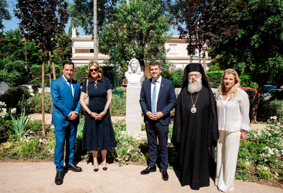 Άδωνης Γεωργιάδης, Χριστιάννα Β. Βαρδινογιάννη, Βασίλης Ξυπολυτάς, Μητροπολίτης Κύριλλος, Νούλη Μανώλη