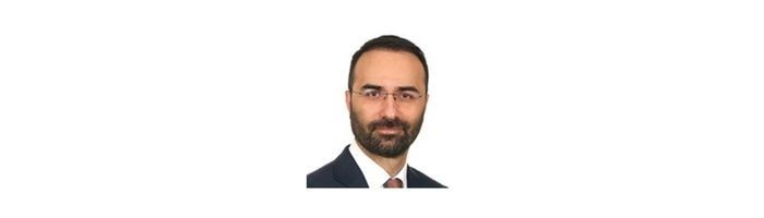 Παντελής Σταυρινού, Διευθυντής Νευροχειρουργός στο Metropolitan Hospital και Επίκουρος Καθηγητής Πανεπιστημίου Κολωνίας, Γερμανία
