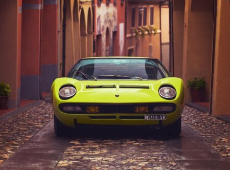 Lamborghini Miura: Παίζοντας μαθαίνεις