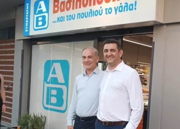 Νίκος Λαβίδας, Επικεφαλής ΑΒ Βασιλόπουλος - Τάσος Κάπος