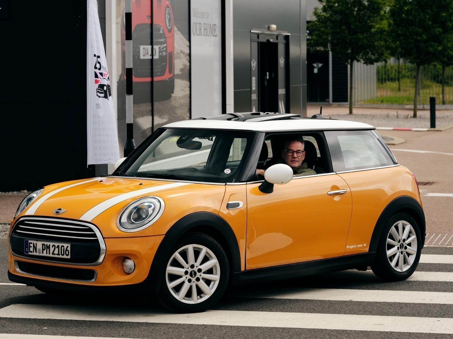 Ένα εκατομμύριο χιλιόμετρα με Mini