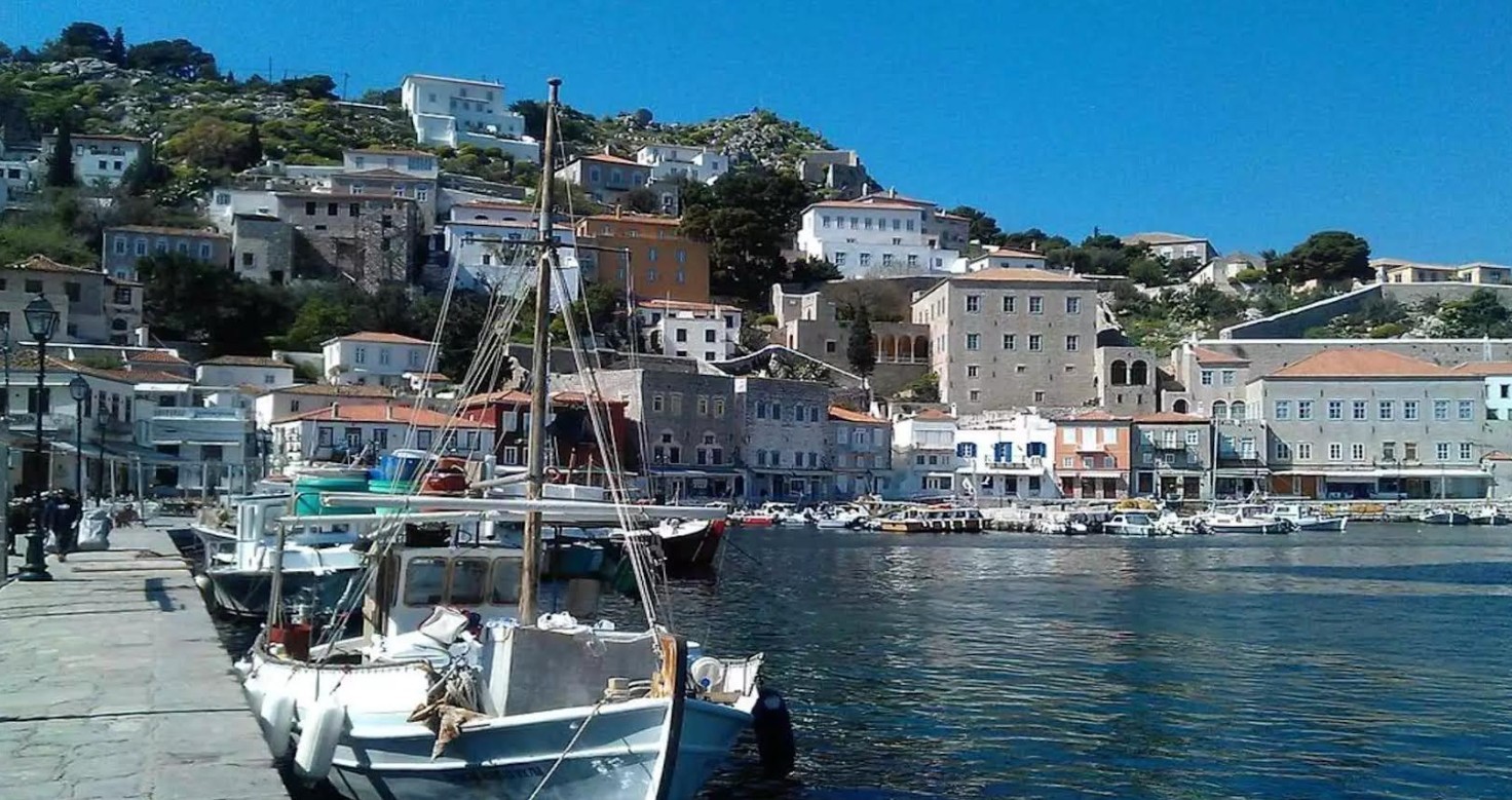 Ύδρα, το νησί με τον μνημειακό χαρακτήρα