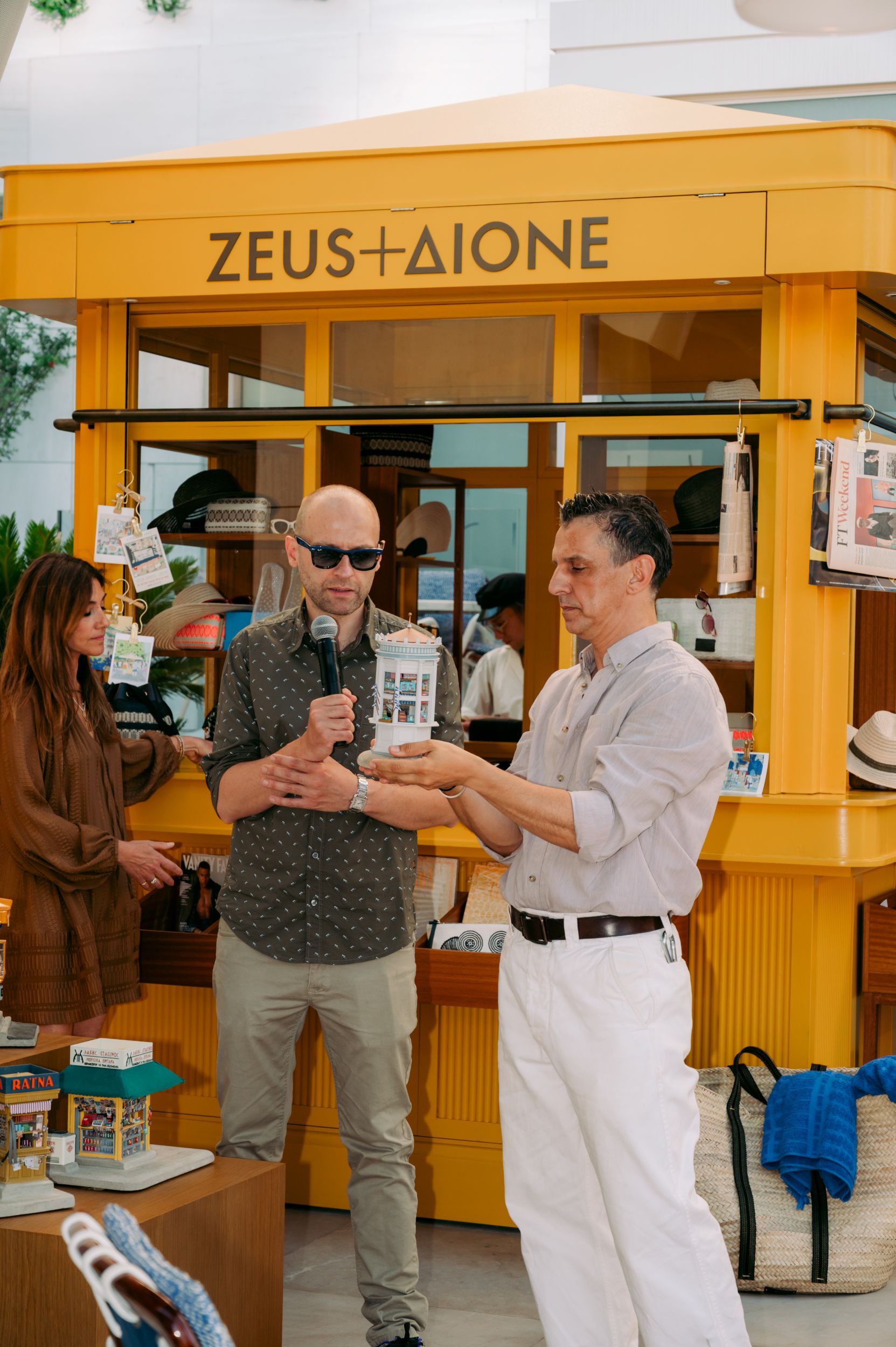2.Πέπη Σιούτη, CMO Zeus+Δione, Μαριος Schwab, Creative Director, Ανδρέας Finch