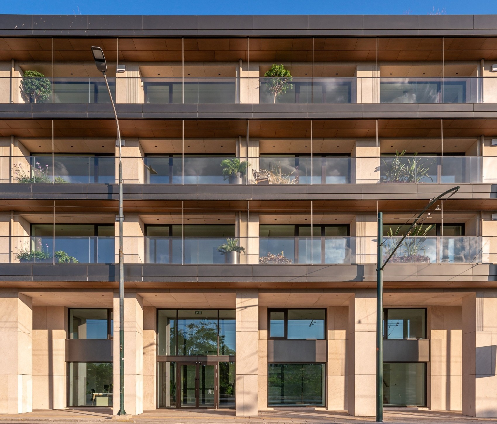 Ardittos House: &Mu;&iota;&alpha; &nu;έ&alpha; &alpha;&sigma;&tau;&iota;&kappa;ή &pi;&rho;ό&tau;&alpha;&sigma;&eta; &sigma;&tau;&omicron; &Mu;&epsilon;&tau;&sigmaf;, &sigma;&upsilon;&nu;&delta;έ&epsilon;&iota; &tau;&eta; &sigma;ύ&gamma;&chi;&rho;&omicron;&nu;&eta; &kappa;&alpha;&tau;&omicron;ί&kappa;&eta;&sigma;&eta; &mu;&epsilon; &tau;&eta;&nu; &alpha;&theta;&eta;&nu;&alpha;ϊ&kappa;ή &kappa;&lambda;&eta;&rho;&omicron;&nu;&omicron;&mu;&iota;ά
