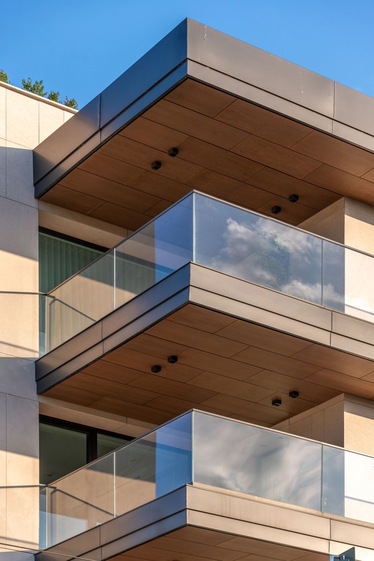 Ardittos House: &Mu;&iota;&alpha; &nu;έ&alpha; &alpha;&sigma;&tau;&iota;&kappa;ή &pi;&rho;ό&tau;&alpha;&sigma;&eta; &sigma;&tau;&omicron; &Mu;&epsilon;&tau;&sigmaf;, &sigma;&upsilon;&nu;&delta;έ&epsilon;&iota; &tau;&eta; &sigma;ύ&gamma;&chi;&rho;&omicron;&nu;&eta; &kappa;&alpha;&tau;&omicron;ί&kappa;&eta;&sigma;&eta; &mu;&epsilon; &tau;&eta;&nu; &alpha;&theta;&eta;&nu;&alpha;ϊ&kappa;ή &kappa;&lambda;&eta;&rho;&omicron;&nu;&omicron;&mu;&iota;ά