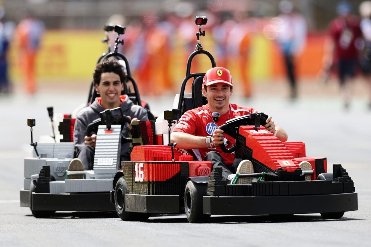 F1 Βρετανία: Εικόνες γεμάτες κόκκινο της Ferrari