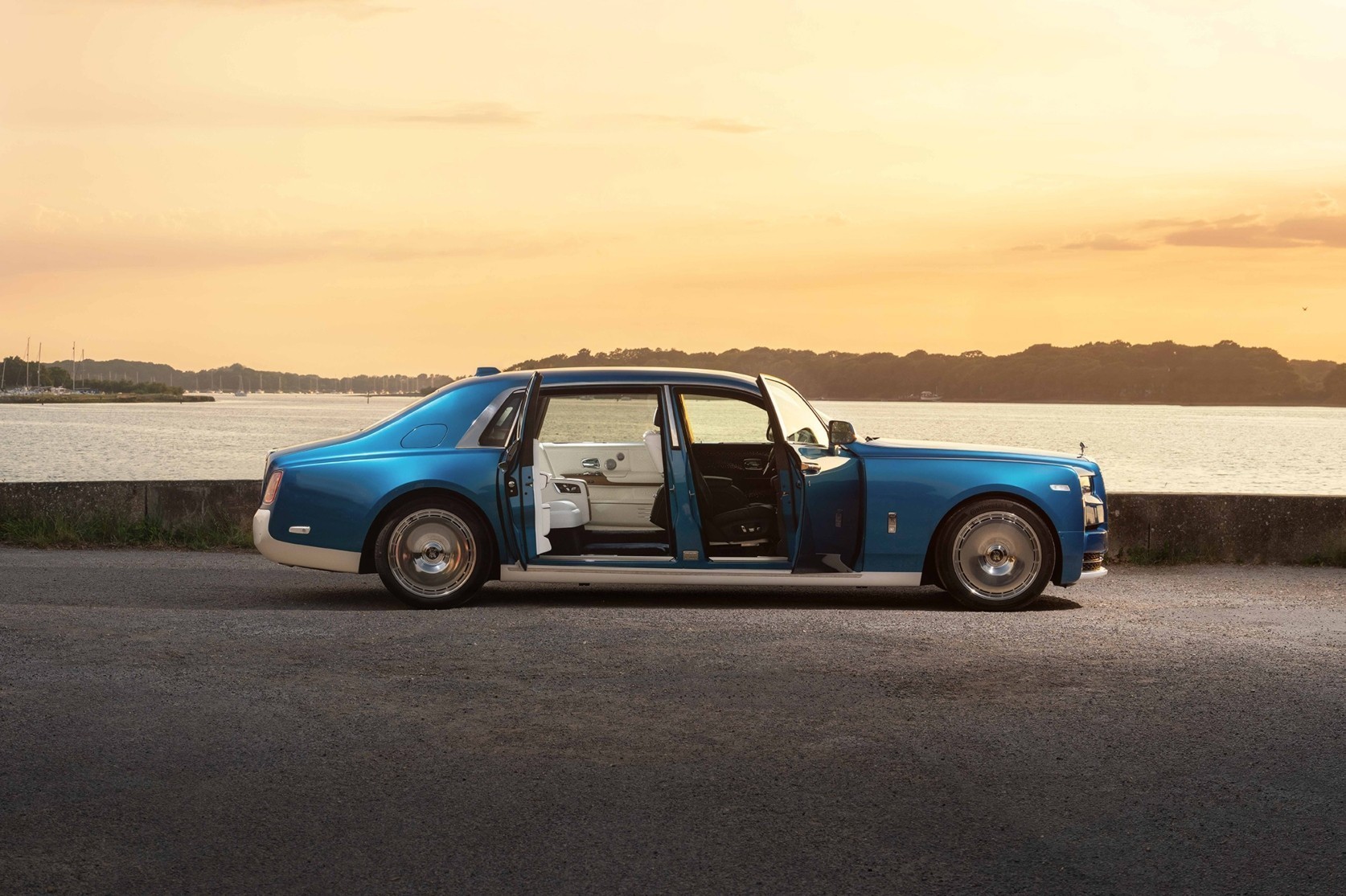 Rolls Royce Phantom Regatta: Εμπνευσμένη από τη θάλασσα