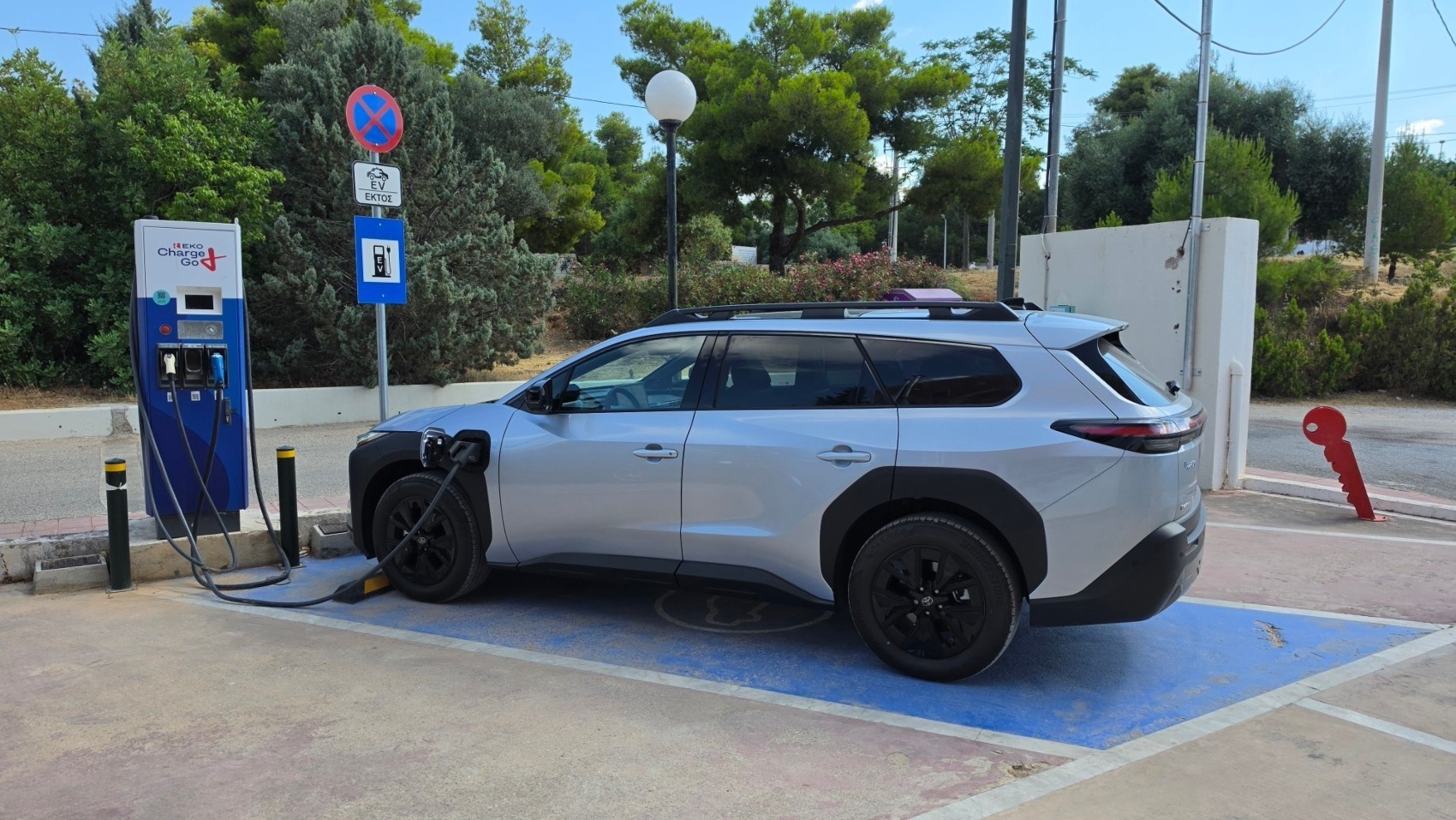 Toyota bZ4x Touring AWD