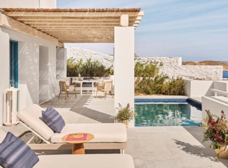260723104801_four-seasons-mykonos-2