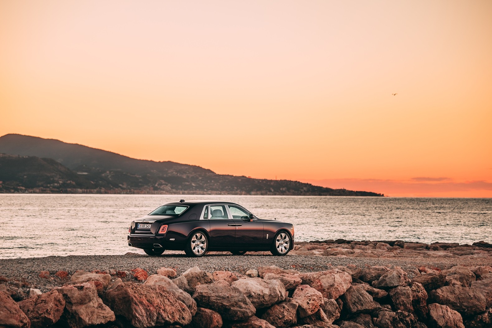 Στο Σεν Τροπέ με Rolls-Royce