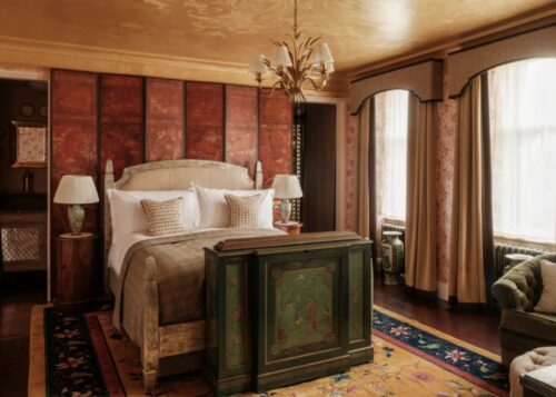 Chanel - The Secret Room, Fife Arms - πηγή: Fife Arms