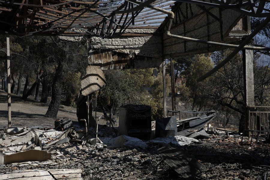 Καμμένο σπίτι στο Πόρτο Γερμενό