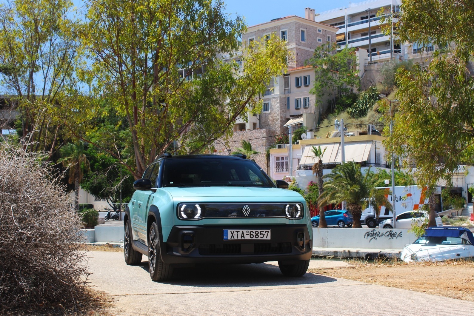 Οδηγούμε το ηλεκτρικό Renault 4