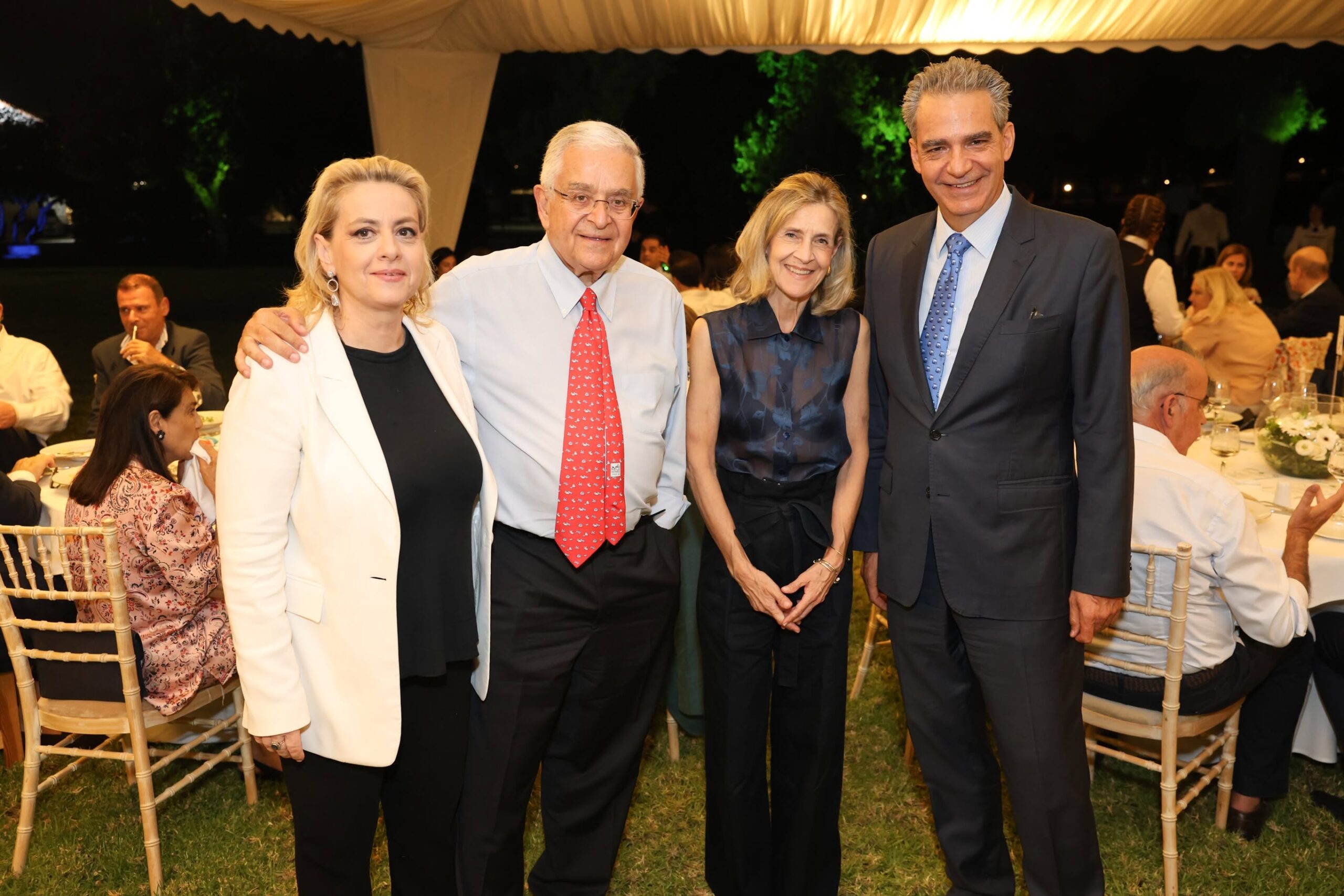 Από Αριστερά Πώλα Φράγκου Γενική Γραμματέας Διοικητικού Συμβουλίου Ιδρύματος η Θεοτόκος, Ιωάννης Παπαδάτος και η σύζυγος επίτιμο μέλος του Δ.Σ. Ίδρυμα η Θεοτόκος, Άγγελος Συρίγος Βουλευτής Α΄ Αθηνών 