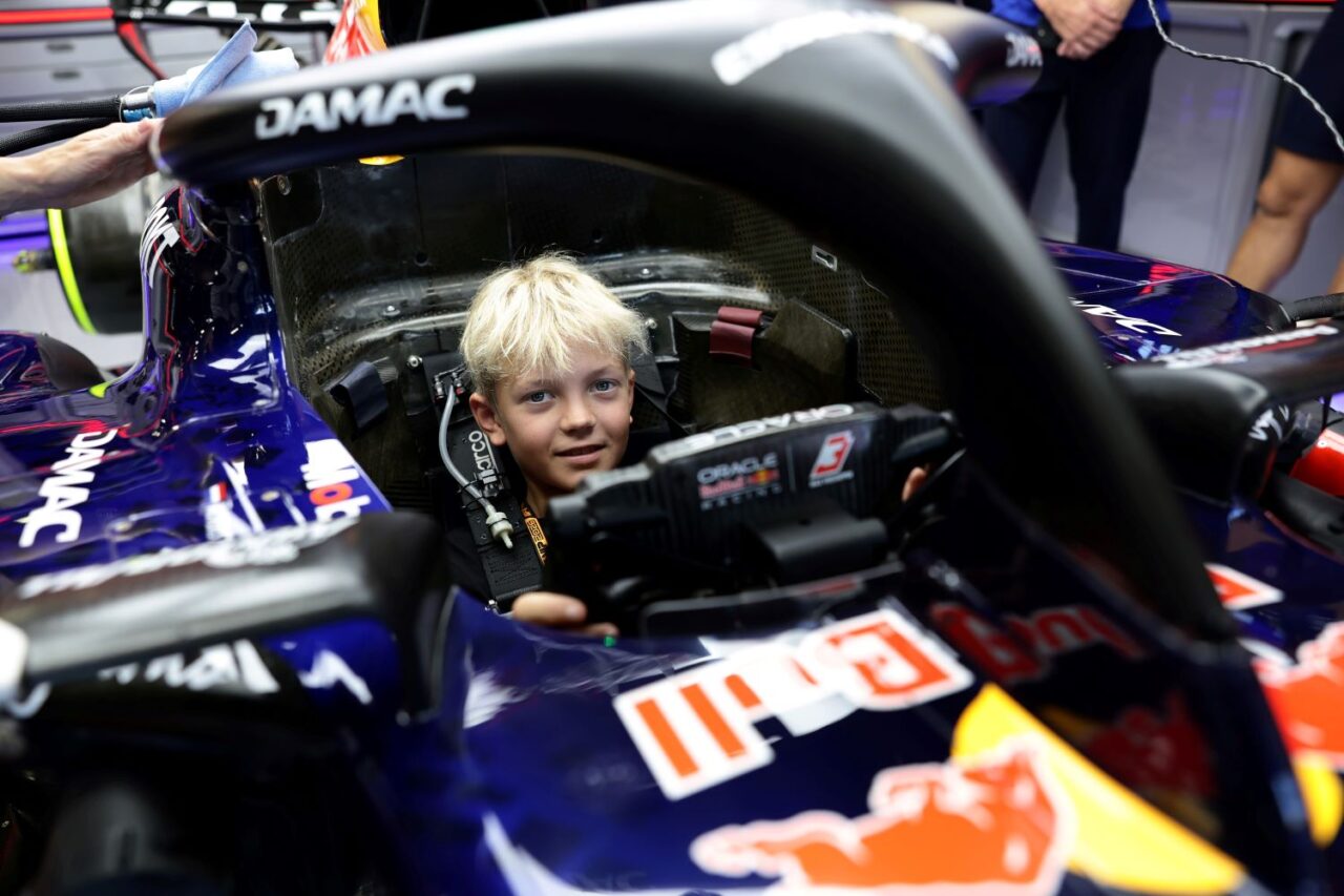 Ένα από τα διάσημα ονόματα στην ιστορία της F1 ετοιμάζεται να γράψει το επόμενο κεφάλαιο της αγωνιστικής του διαδρομής