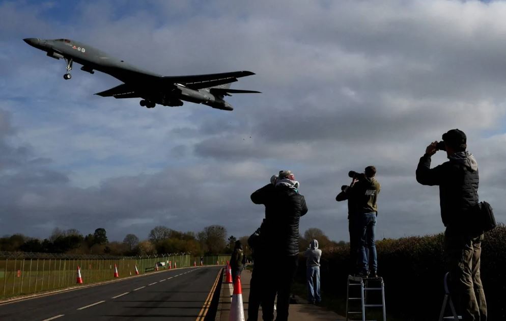 Alert in Britain: Arrests made over explosives near US base