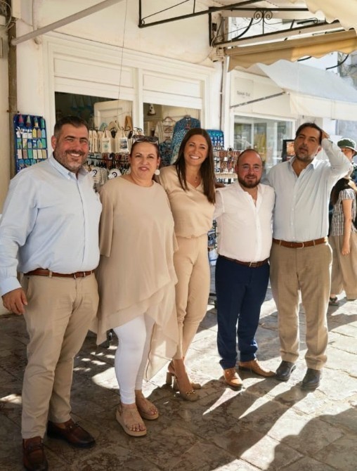 Capt. Χρήστος Ψώρρας, Δανάη Μαρκοπούλου, Δανάη Μπεζαντάκου, Capt. Σαράντος Οικονομόπουλος, Γιώργος Σπ. Αλεξανδράτος